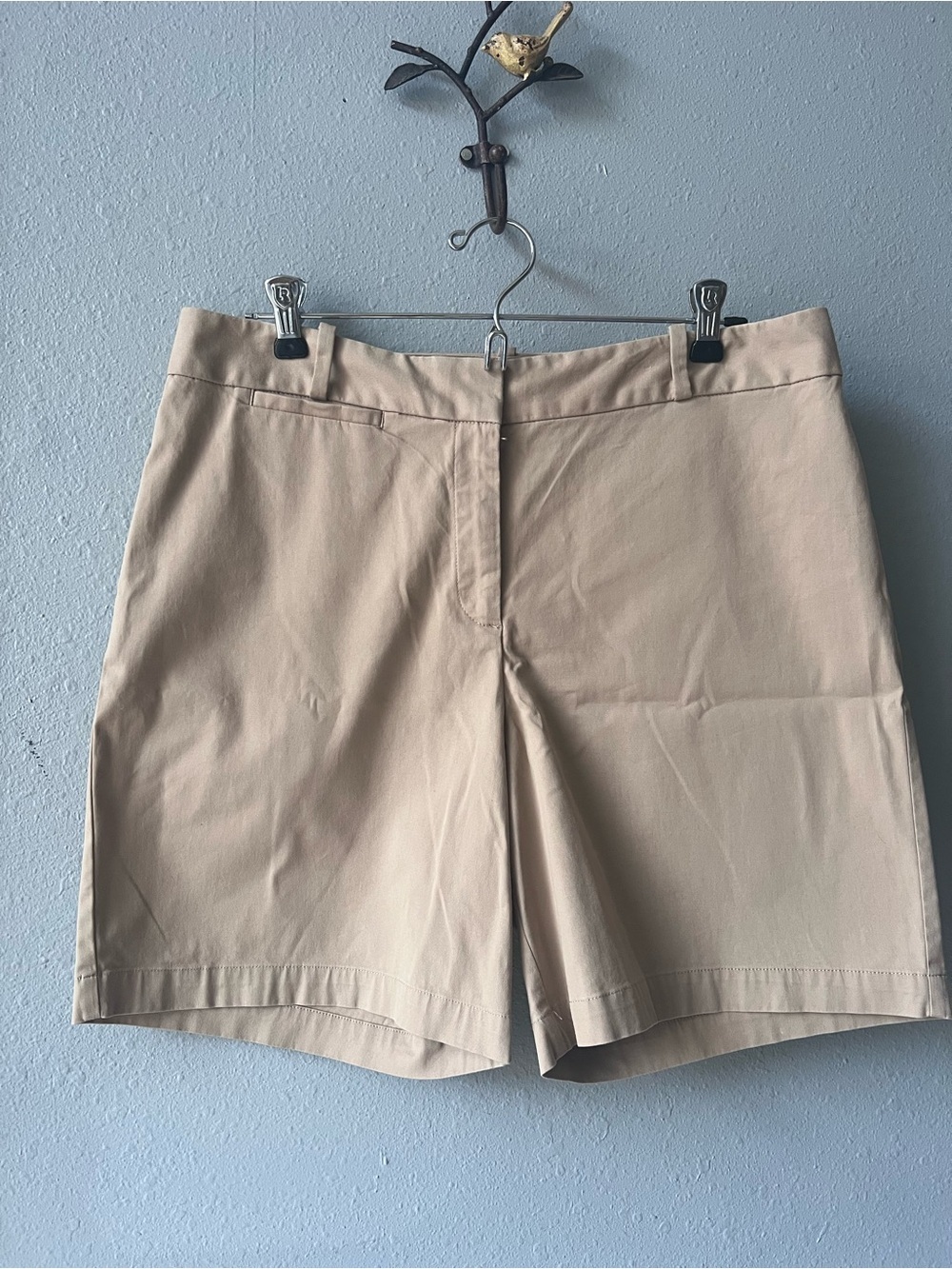 Talbots The perfect Shorts 7” - Picture 2 of 8